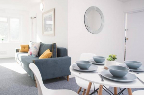 Brynglas Newport flat sleeps 8 - Mycityhaven